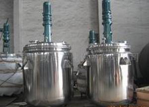 蒸汽加熱導(dǎo)熱油循環(huán)加熱反應(yīng)鍋